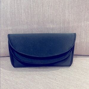 🖤 NWT Elegant Satin Black Clutch